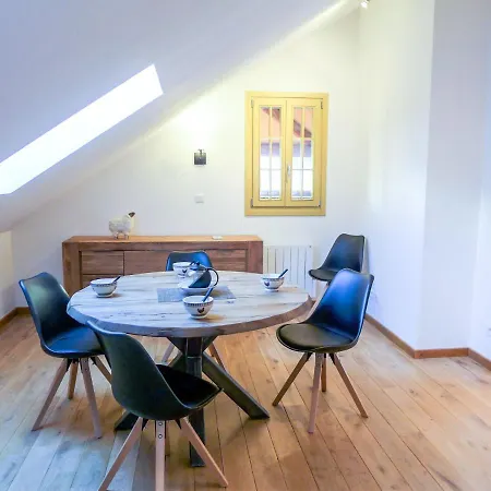 Le Suisse By Interhome *