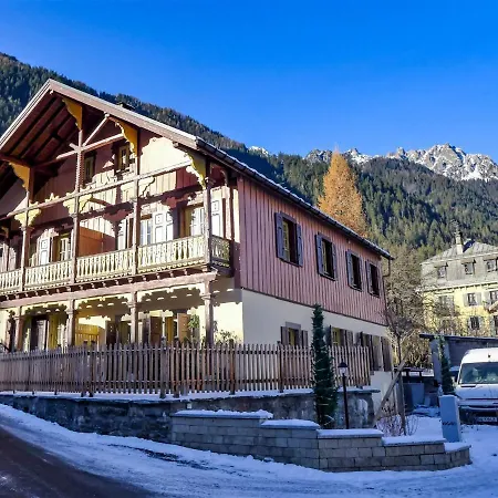 Apartment Le Suisse-3 By Interhome Chamonix