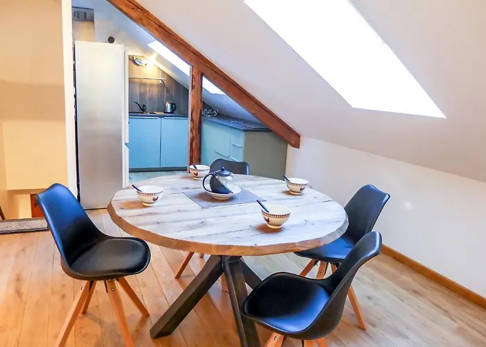 Le Suisse-3 By Interhome * Chamonix