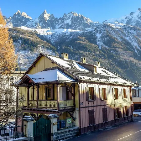 Le Suisse-3 By Interhome Апартаменты Шамони